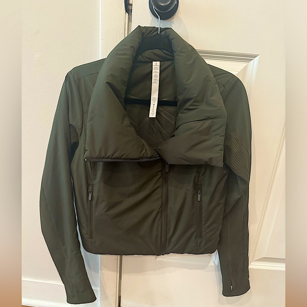 Lululemon Cropped Puffer Jacket